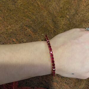 Red crystal bracelet gold
